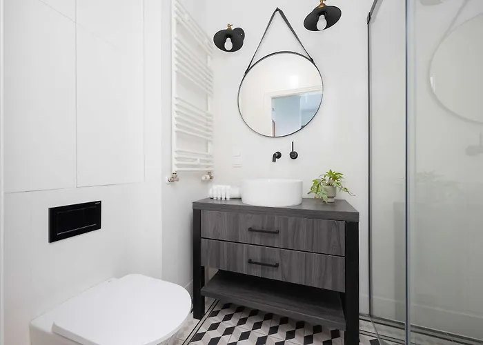 Atmospheric With Terrace And Parking By Renters * Warszawa