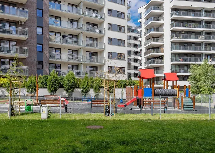 Lejlighed Atmospheric With Terrace And Parking By Renters