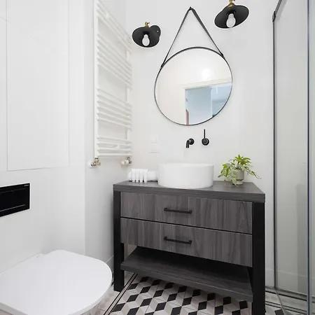 Atmospheric With Terrace And Parking By Renters * Varsovia